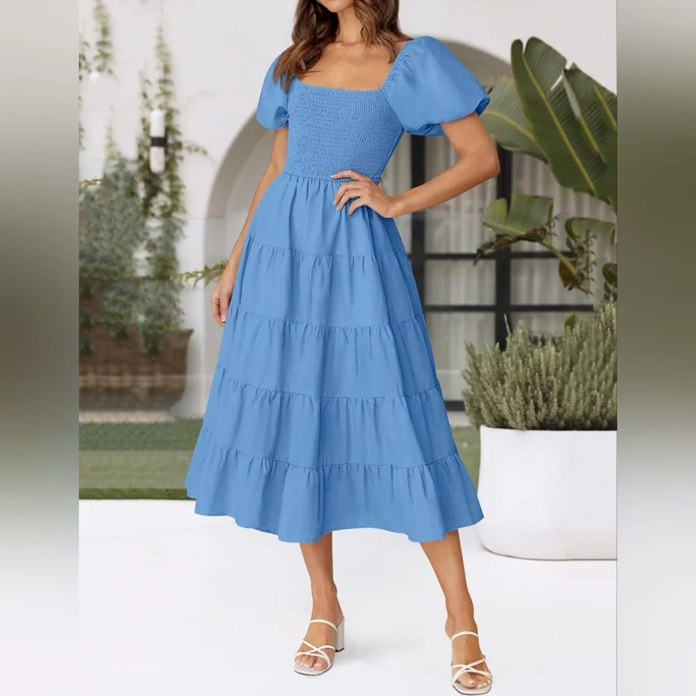 SALE🎉 Host Pick🎉 🌺 Beautiful Summer Ruffled Midi Dress 🌺 - Picture 3 of 11